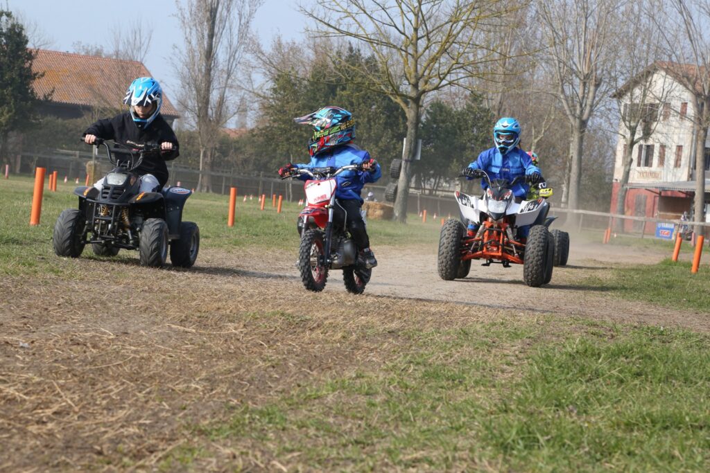 Motorpark Jesolo Lido Jetimmagine moto mocross cross quad minimoto miniquad mini quad bambini attività divertimento fun